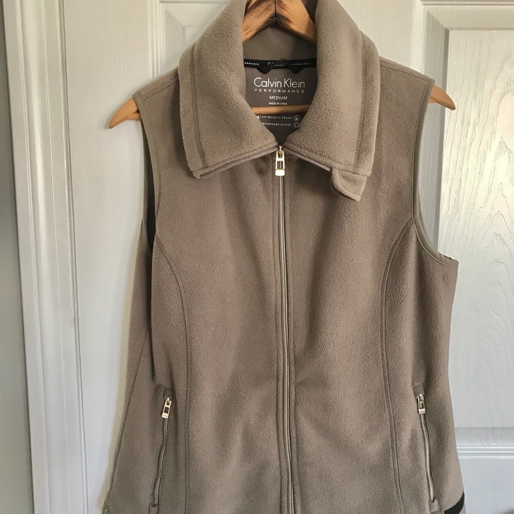 Calvin Klein Performance Fleece Vest Tan Medium
